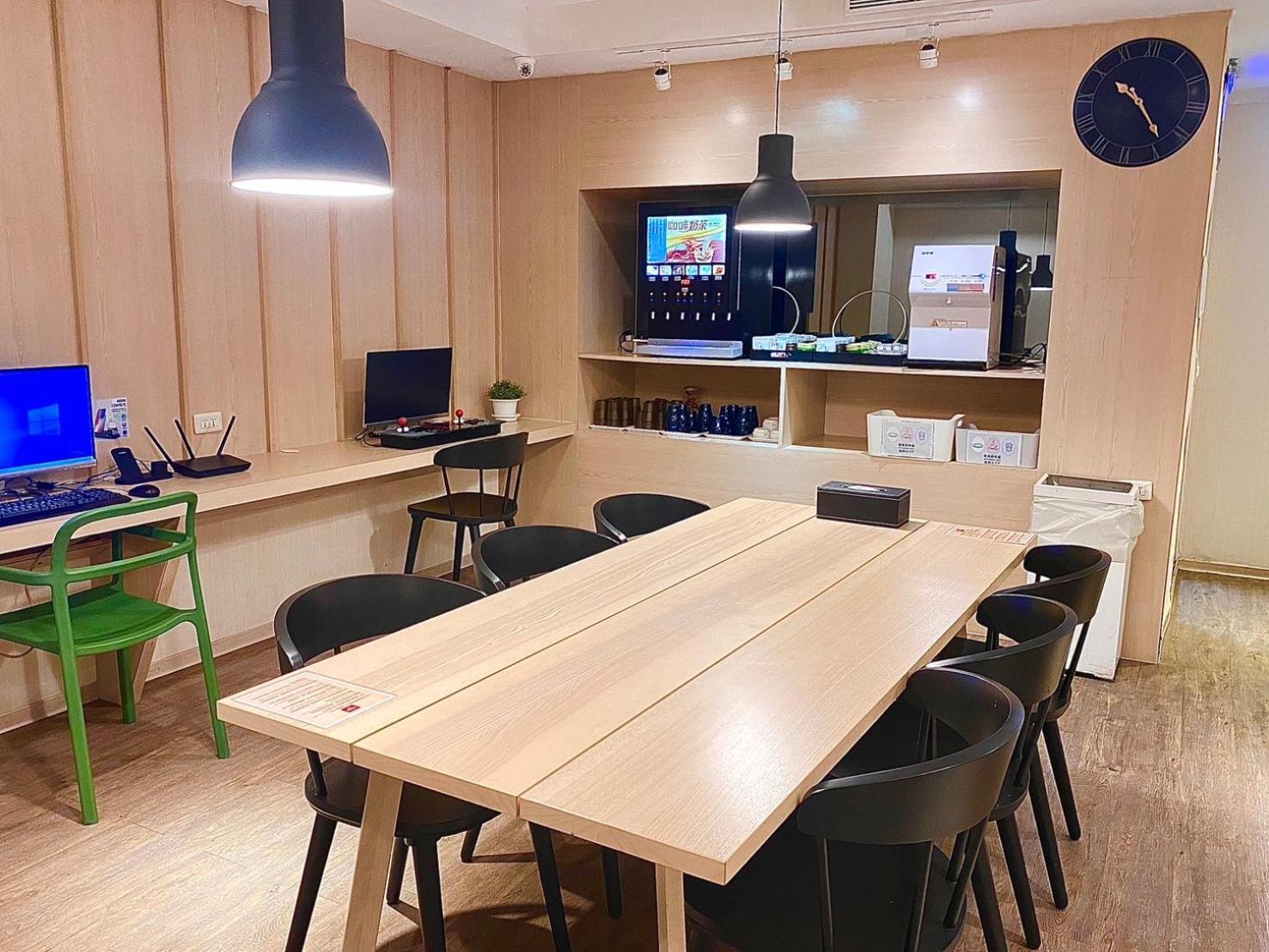Yomi Hotel - ShuangLian MRT Taipei Bagian luar foto